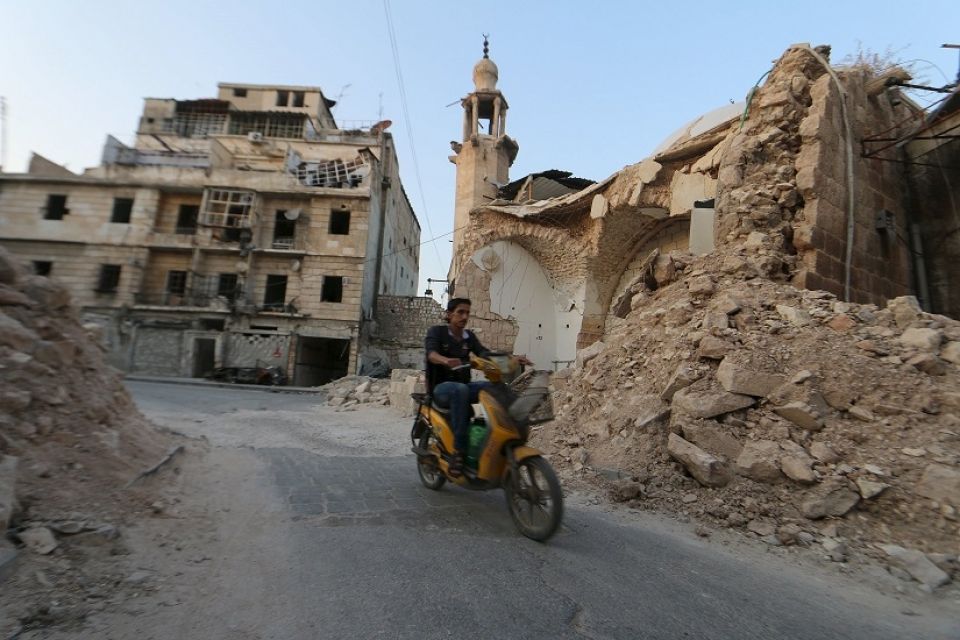 ريف حلب: هروب إلى الموت أو الحياة؟!