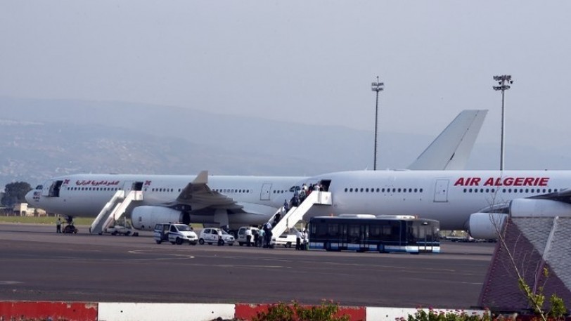 فرنسا ترسل وحدة عسكرية لتأمين موقع تحطم طائرة الركاب الجزائرية في مالي