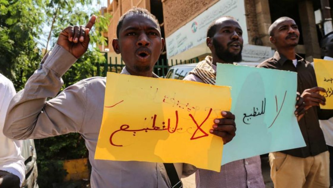 السودان: «المشكلة في الصلاحيات لا في التطبيع»!