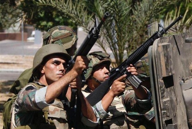 الجيش اللبناني ينفذ مداهمات و يأسر عناصر من «داعش»