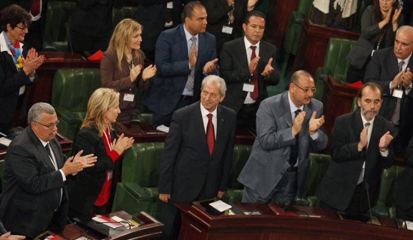البرلمان التونسي يصوت على منح الثقة لحكومة الصيد الأربعاء المقبل