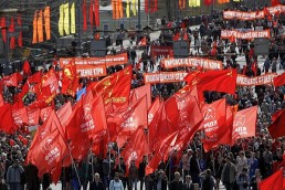 مسيرات حاشدة في موسكو احتفاء بعيد العمال