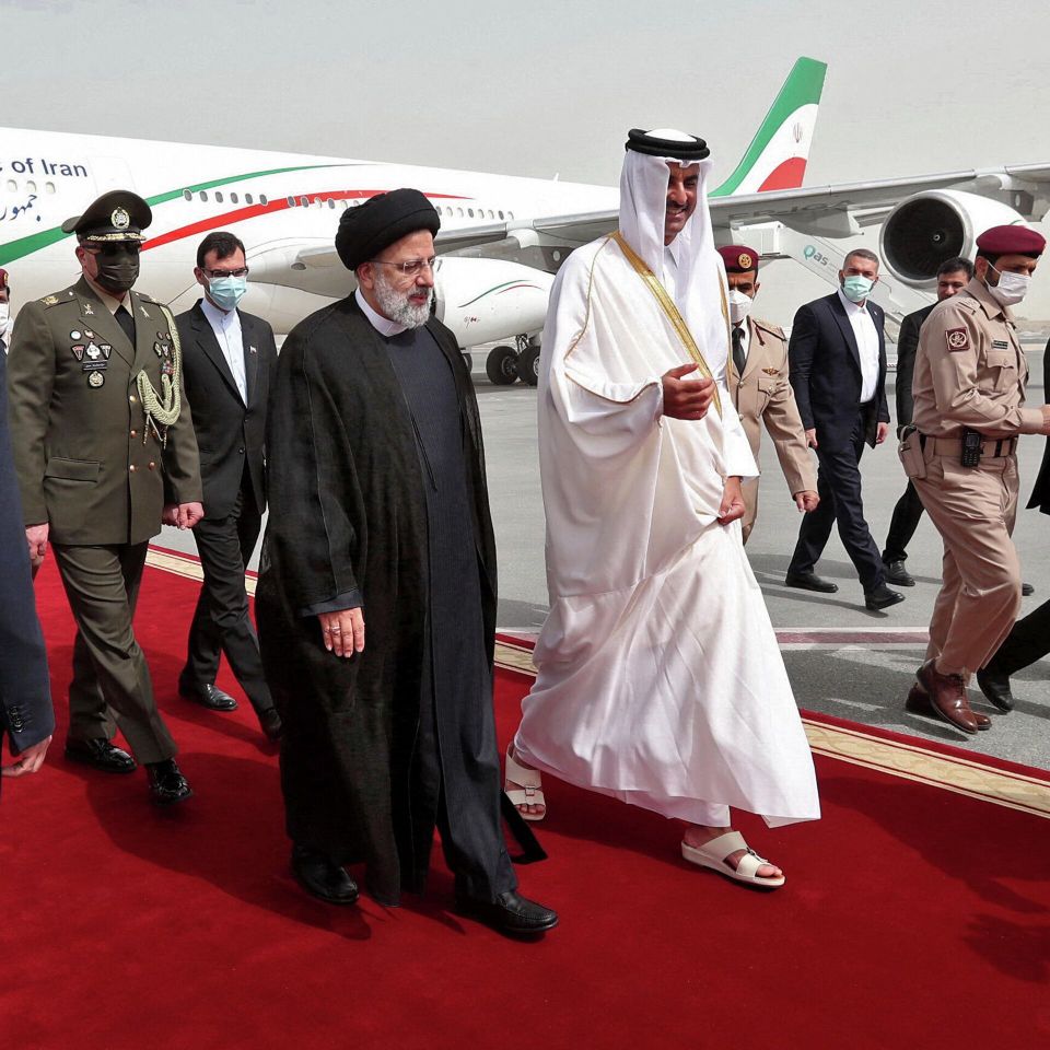 أمير قطر يزور طهران قبل جولته الغربية