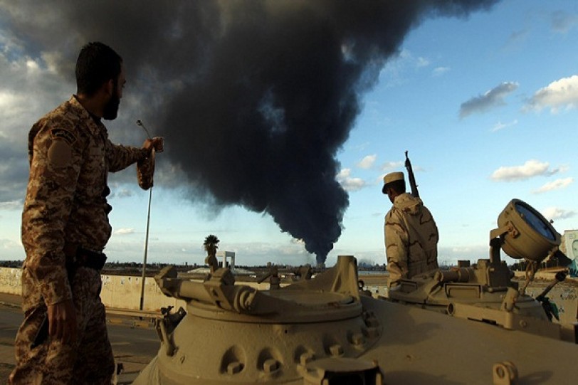 ليبيا.. مباحثات للتسوية في الجزائر وصدامات مع «داعش» في أجدابيا