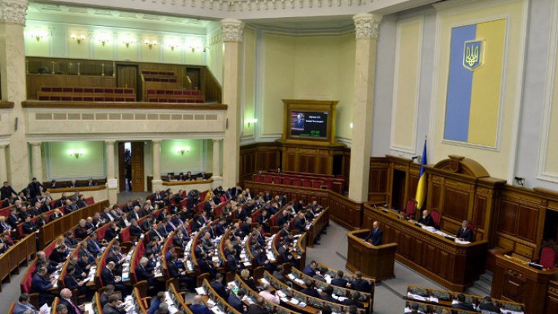 برلمان أوكرانيا يقر قانون «الوضع الخاص» لمناطق شرقي البلاد