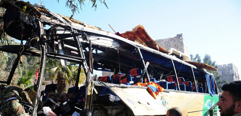 6 شهداء وإصابة 19 شخصا نتيجة تفجير حافلة بعبوة ناسفة في دمشق
