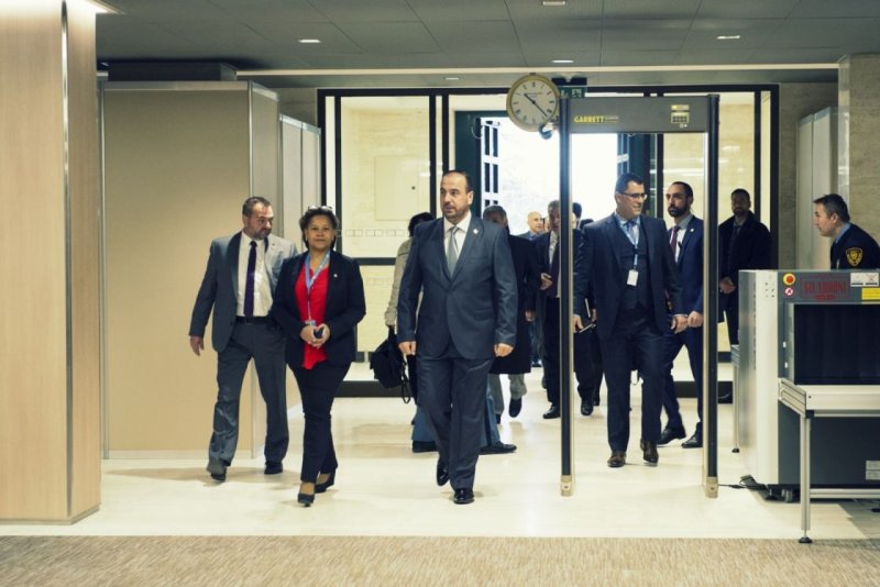 Syrian Negotiating Commission: not with nor against Sochi
