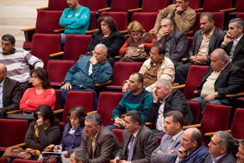 في (عمال السويداء): باقون في عملنا بدافع وطنيتنا... فأجورنا الهزيلة ليست عامل إغراء