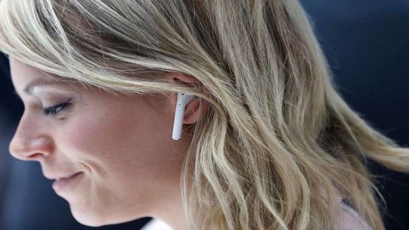 علاقة سماعات AirPods بالسرطان