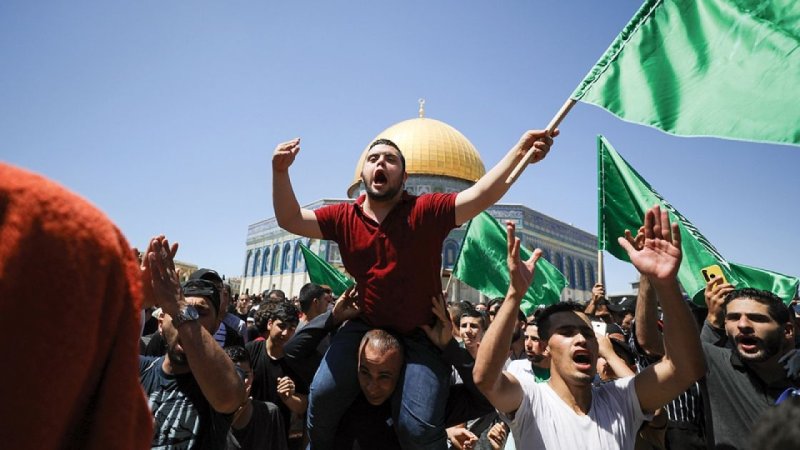 The Palestinian Hits, and the Traitors Feel Exposed