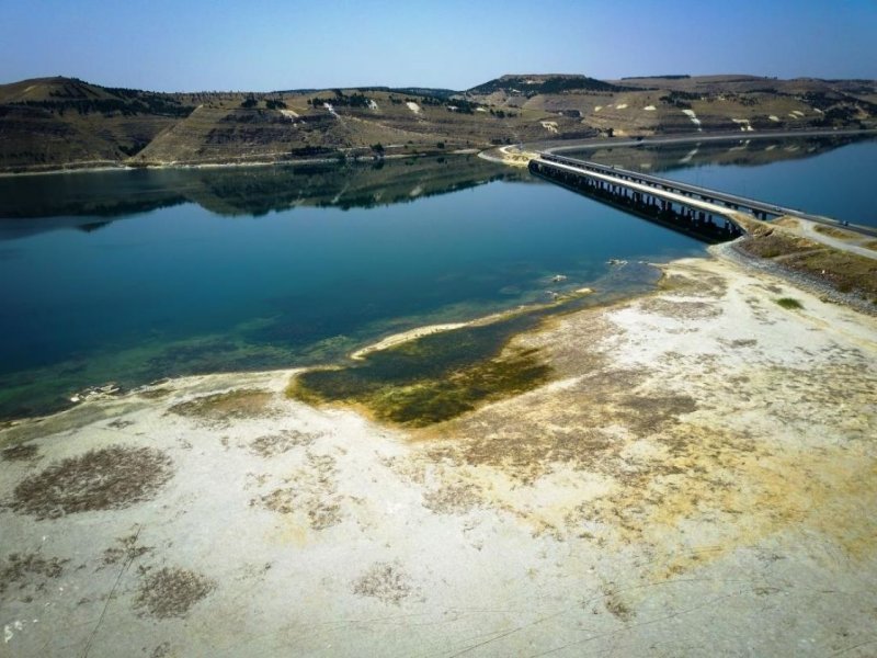 The Euphrates River Basin; Half of the Country’s Area between the (Confinement) of the River and Periodic Drought.