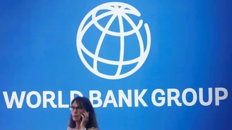 The World Bank Between the “Arab” Gas Pipeline and the Aswan High Dam