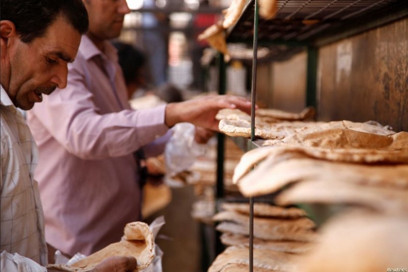 Behind the Ambiguity of Lifting Subsidies; Reducing the Wages of Millions of Syrians