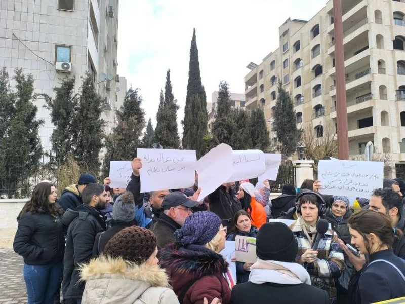 بصراحة .. الطبقة العاملة تصنع تجربتها الآن