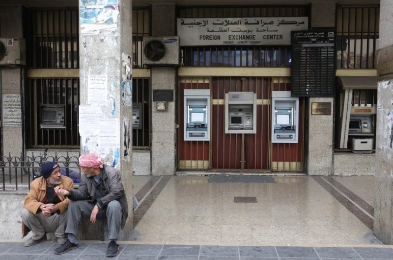 المنحة لم تأتِ والبدائل غير مضمونة