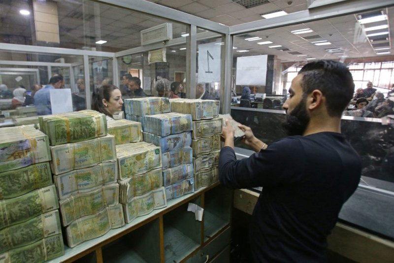 ما مصير المقترضين والكفلاء في ظل نتائج قرارات الفصل؟