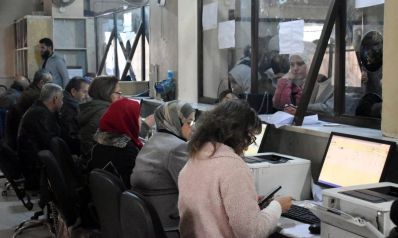 العمال يدفعون ثمن عقلية «البزنس» وانتشار المحسوبيات