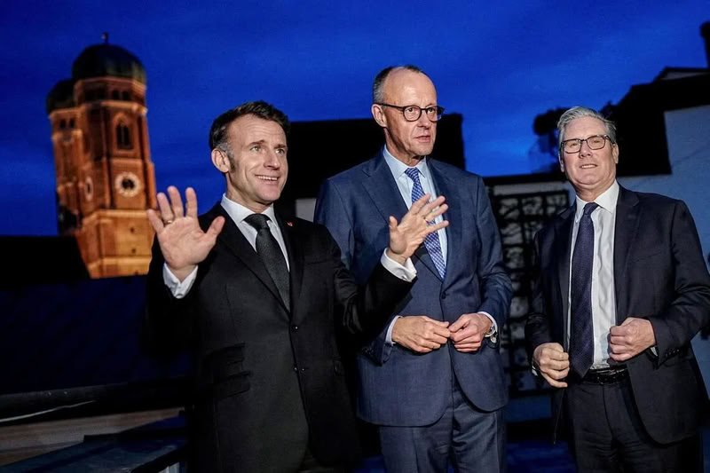 هل حان وقت توقف أوروبا عن إطلاق النار على قدميها؟