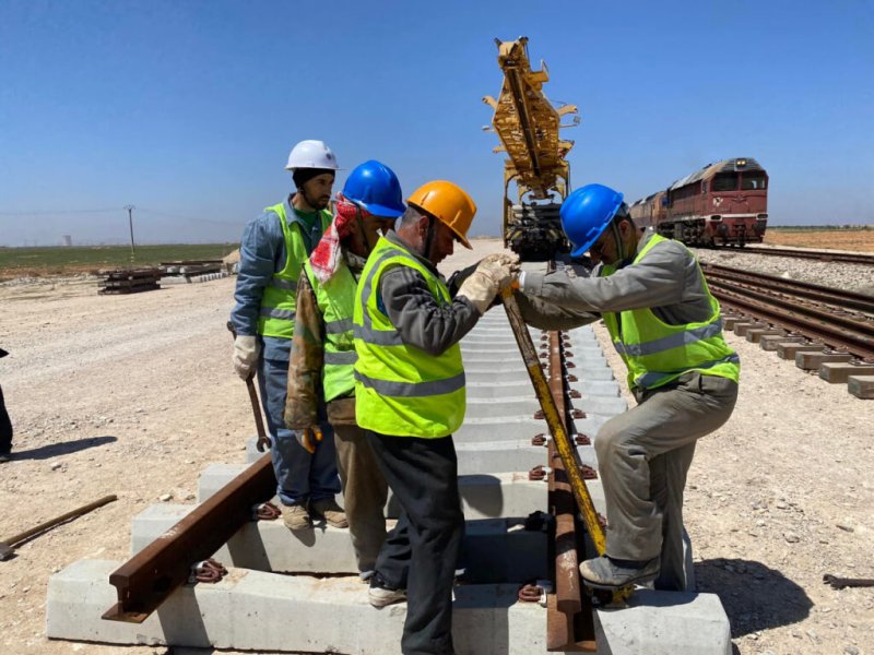 بصراحة هل ينجح التنظيم النقابي باستقطاب عمال القطاع الخاص بهذه الطريقة؟