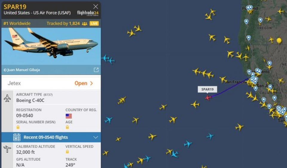 «طائرة بيلوسي»: العالَم يحبس أنفاسَه وأكثر من 300 ألف مستخدم إنترنت يتتبّعون مسارها